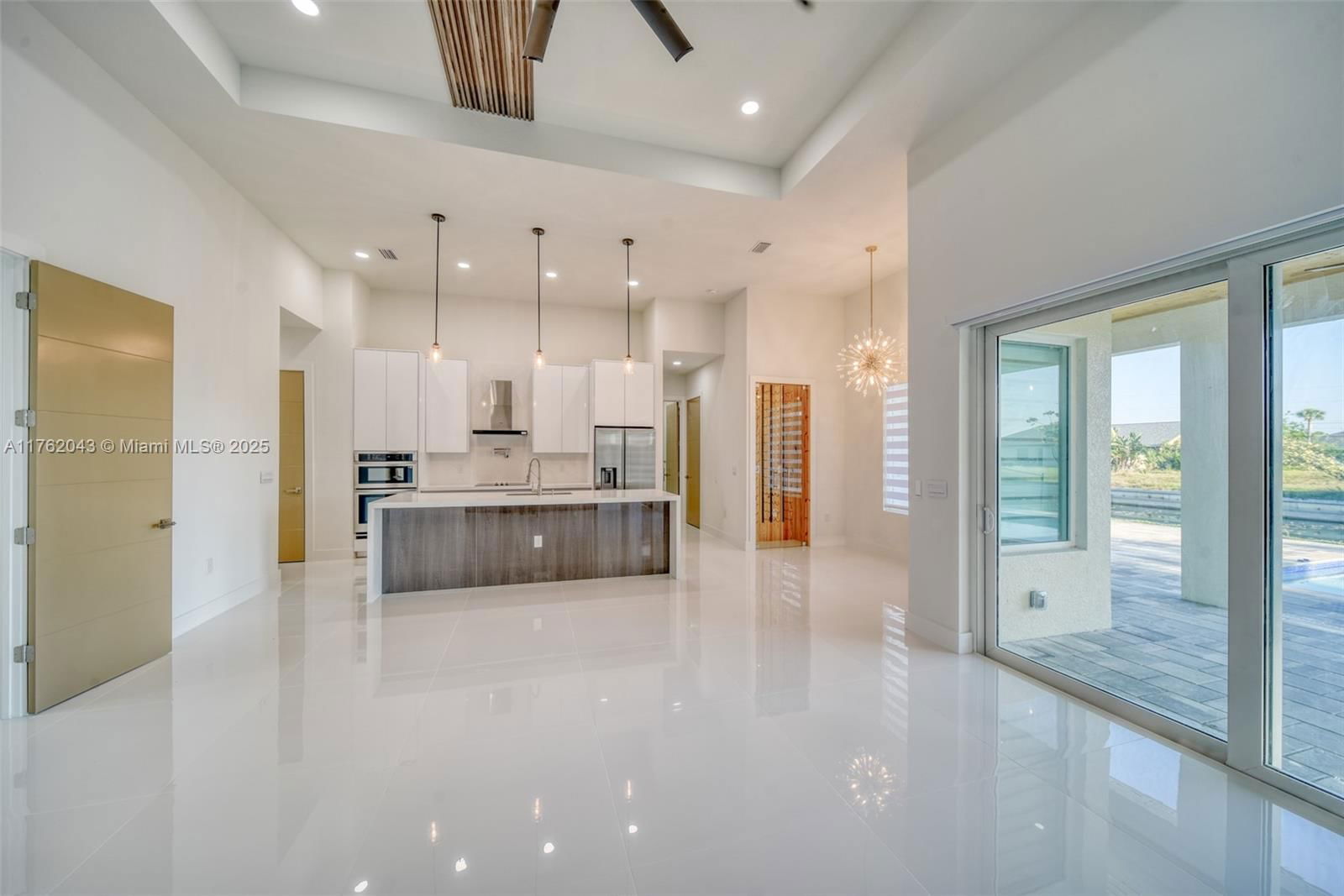 Real estate property located at 601 SW 13TH ST, Lee, Cape Coral, Cape Coral, FL