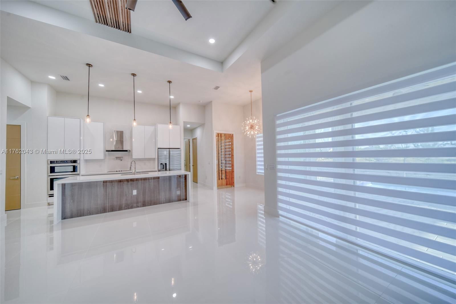 Real estate property located at 601 SW 13TH ST, Lee, Cape Coral, Cape Coral, FL