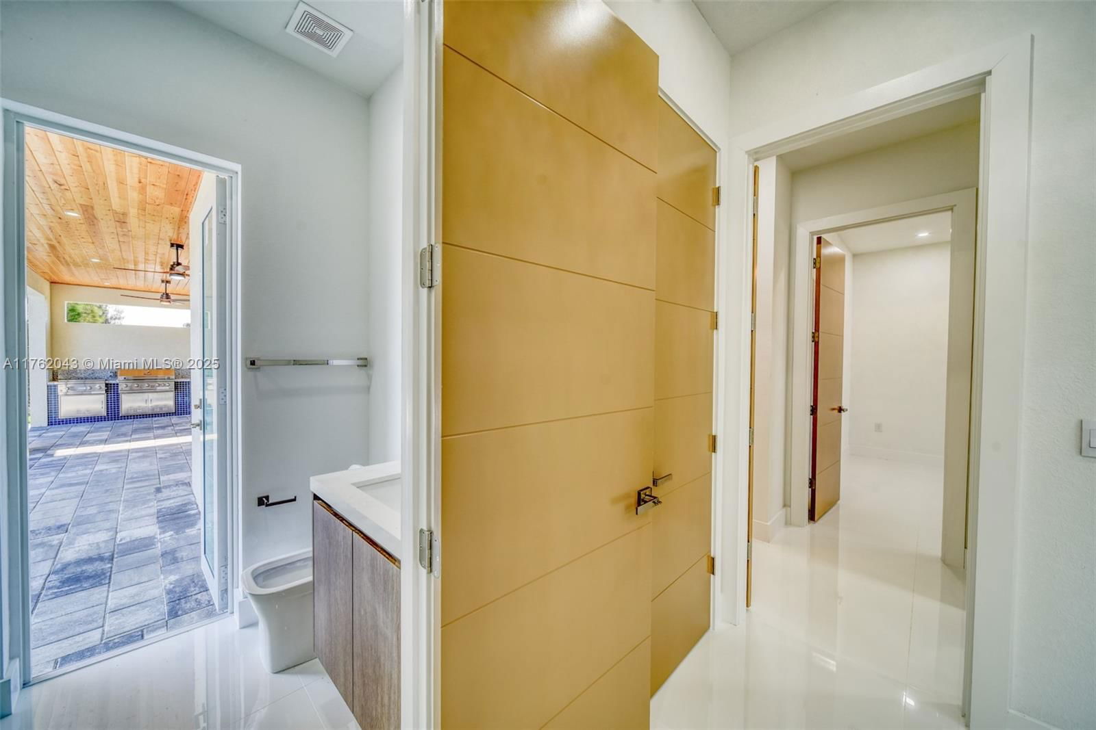 Real estate property located at 601 SW 13TH ST, Lee, Cape Coral, Cape Coral, FL