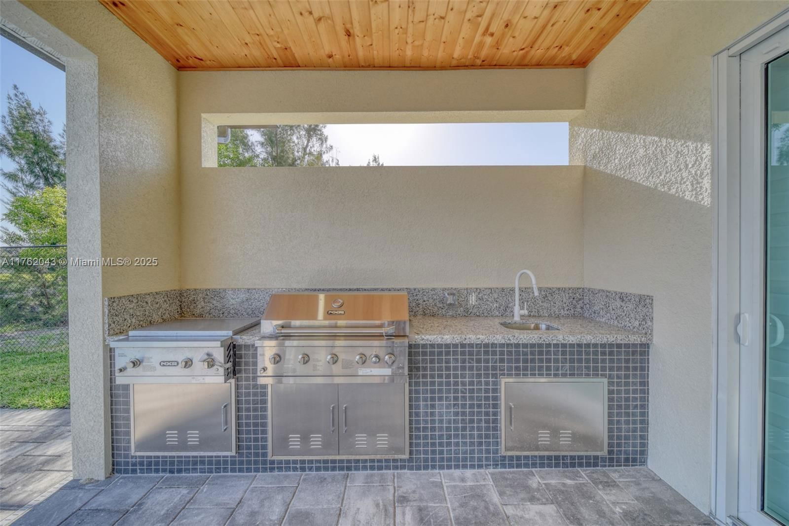 Real estate property located at 601 SW 13TH ST, Lee, Cape Coral, Cape Coral, FL