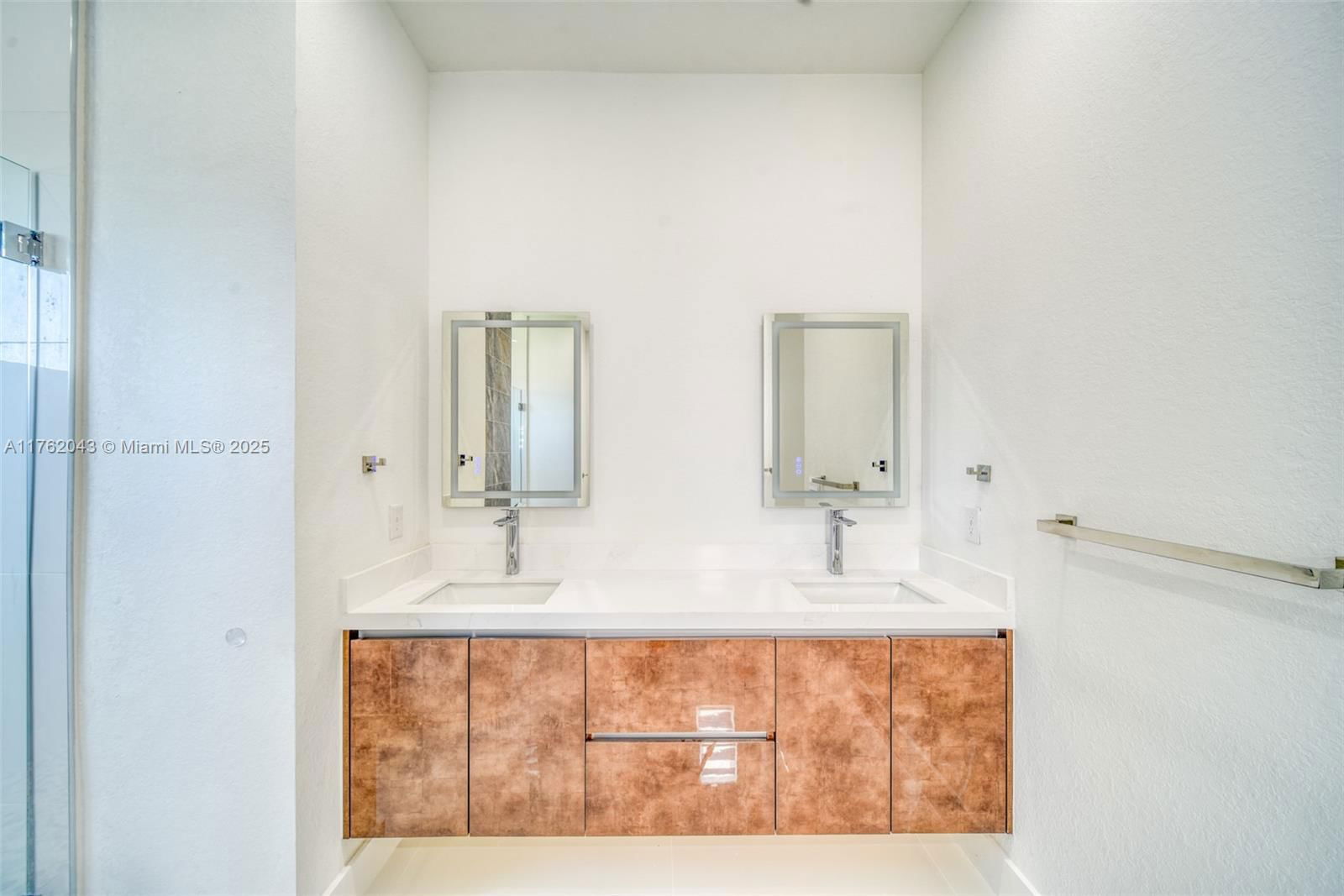 Real estate property located at 601 SW 13TH ST, Lee, Cape Coral, Cape Coral, FL