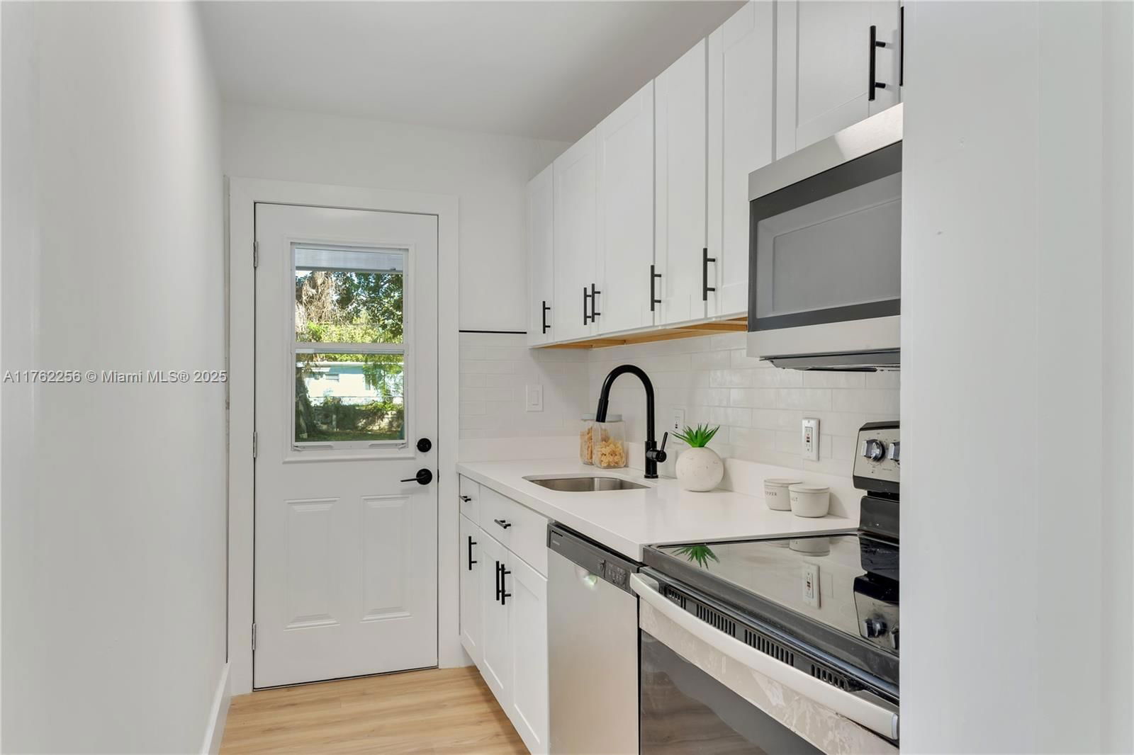 Real estate property located at 919 100th St, Miami-dade, West Biscayne, Miami, FL