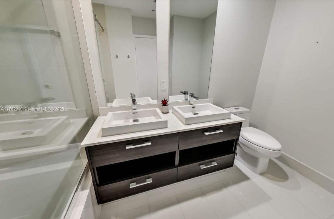 Real estate property located at 45 9th St #4104, Miami-dade, Brickell Heights East Con, Miami, FL