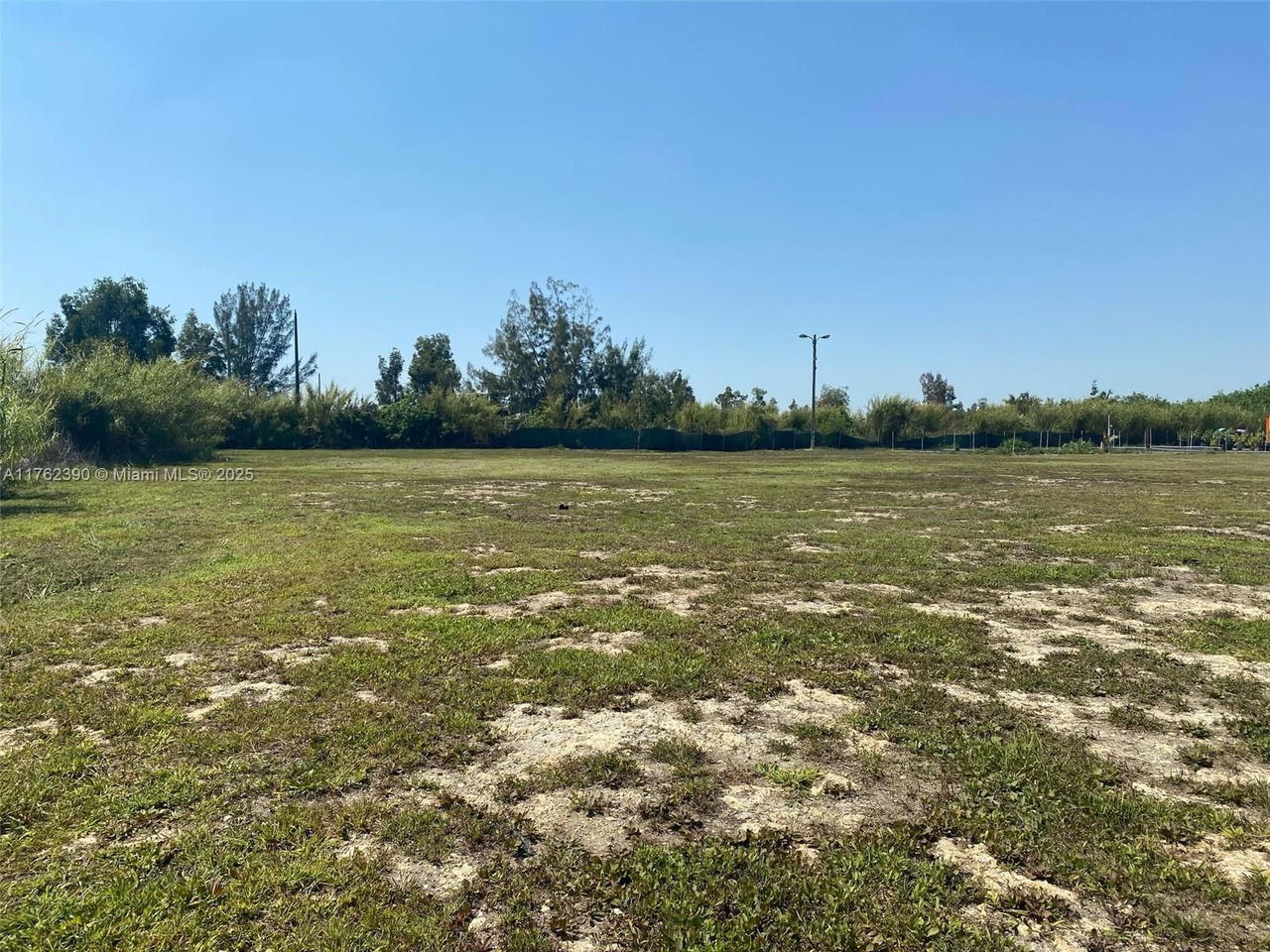 Real estate property located at 20701 136th St, Miami-dade, N/a, Miami, FL