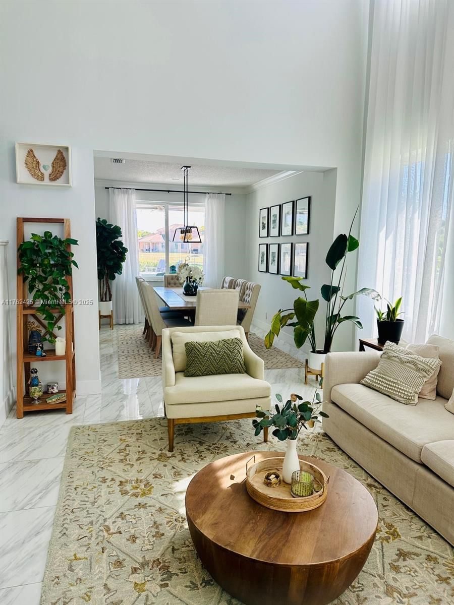 Real estate property located at 1652 Orchid Bnd, Broward, Sector 2-parcels 1 2 3 4, Weston, FL