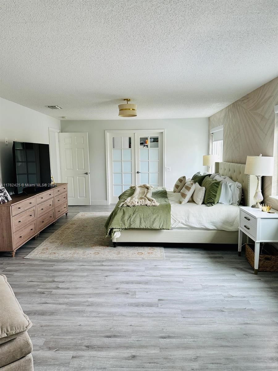 Real estate property located at 1652 Orchid Bnd, Broward, Sector 2-parcels 1 2 3 4, Weston, FL