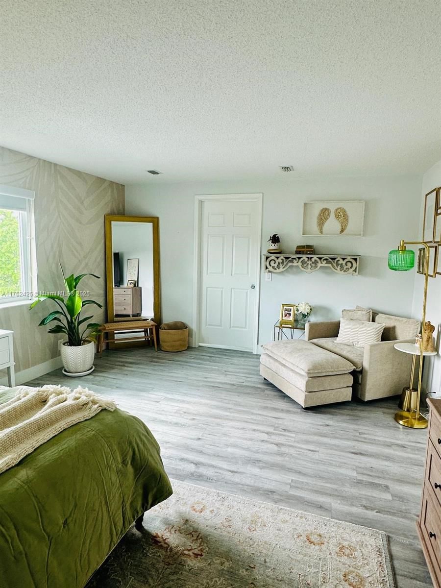 Real estate property located at 1652 Orchid Bnd, Broward, Sector 2-parcels 1 2 3 4, Weston, FL