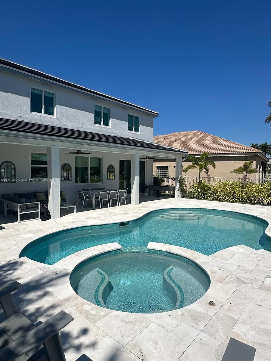 Real estate property located at 1652 Orchid Bnd, Broward, Sector 2-parcels 1 2 3 4, Weston, FL