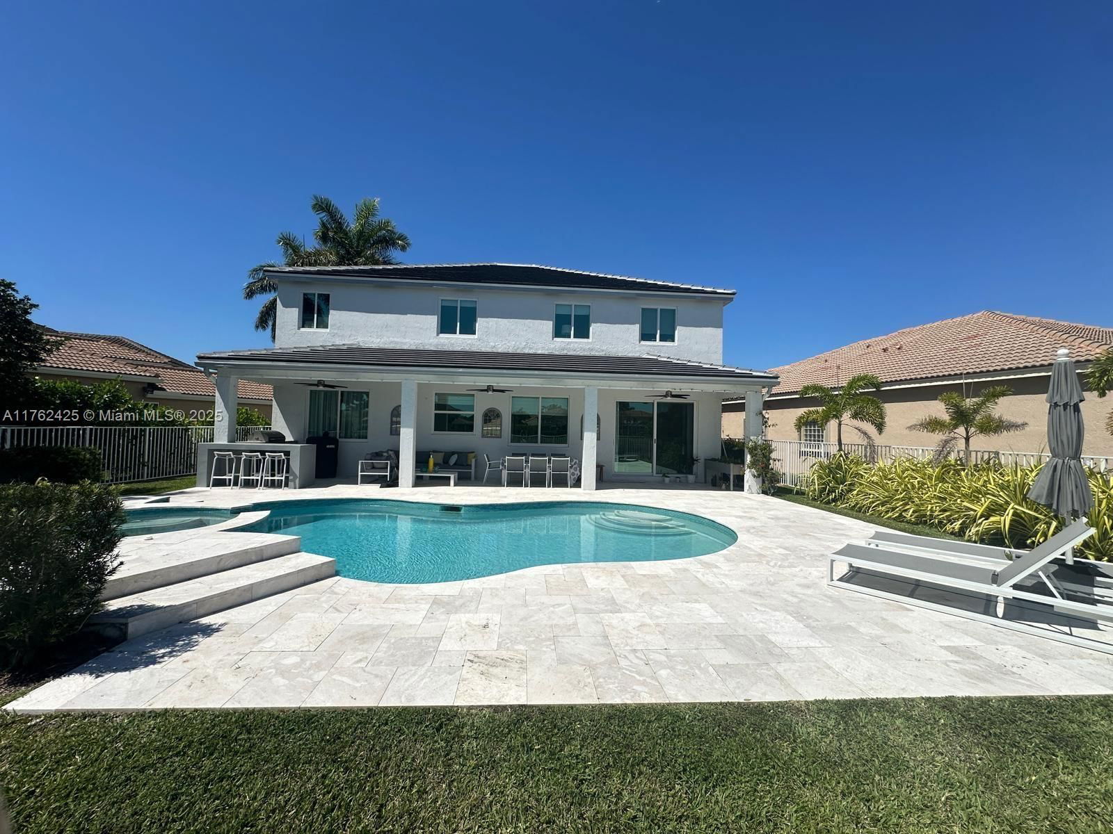 Real estate property located at 1652 Orchid Bnd, Broward, Sector 2-parcels 1 2 3 4, Weston, FL