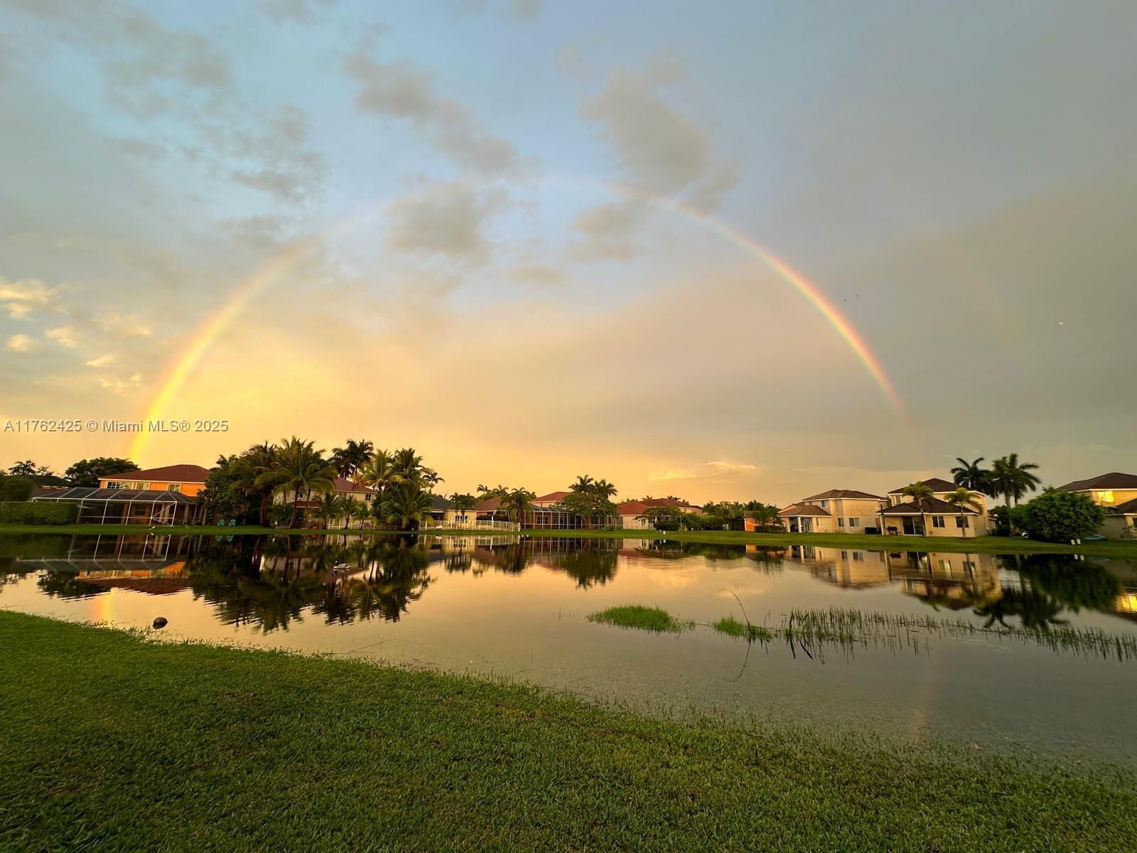 Real estate property located at 1652 Orchid Bnd, Broward, Sector 2-parcels 1 2 3 4, Weston, FL
