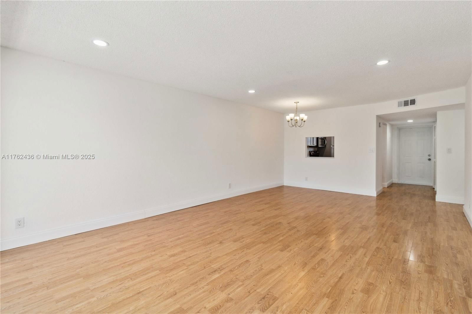 Real estate property located at 8300 Sands Point Blvd K304, Broward, Sands Point Condominium I, Tamarac, FL