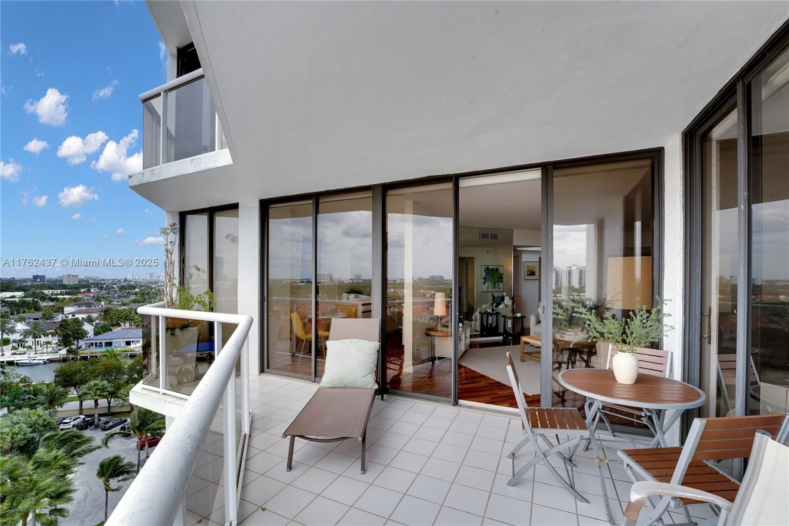 Real estate property located at 3610 Yacht Club Dr #1014, Miami-dade, Portsview @ The Waterways, Aventura, FL