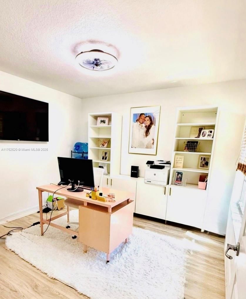 Real estate property located at 8879 Chestnut Ridge Way, Palm Beach, Canyon Lakes 6, Boynton Beach, FL
