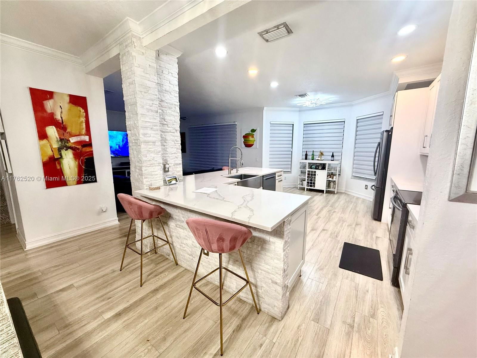 Real estate property located at 8879 Chestnut Ridge Way, Palm Beach, Canyon Lakes 6, Boynton Beach, FL