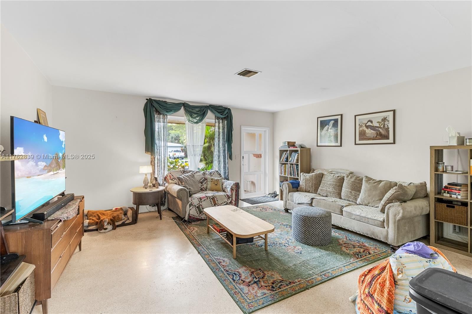 Real estate property located at 5791 Pine Ter, Broward, Plantation Gardens 3rd Se, Plantation, FL