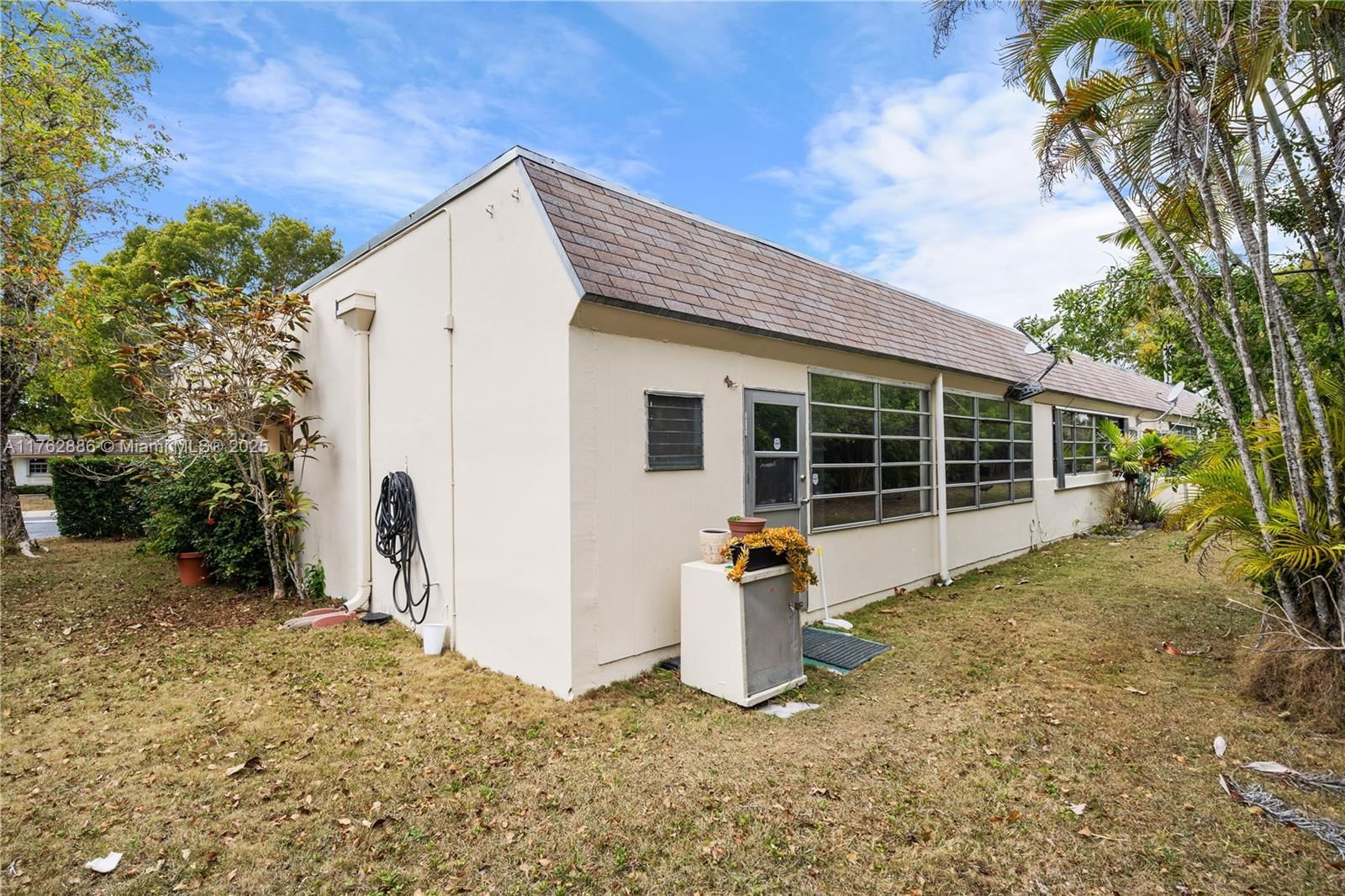 Real estate property located at 17157 112th Ct II2444, Miami-dade, Green Hills Park West No, Miami, FL