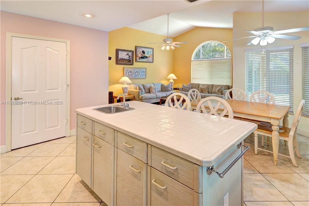 Real estate property located at 10339 Santiago St, Broward, Embassy Lakes, Cooper City, FL