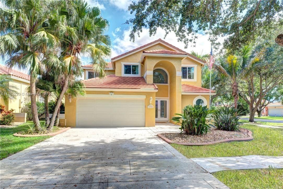 Real estate property located at 10339 Santiago St, Broward, Embassy Lakes, Cooper City, FL