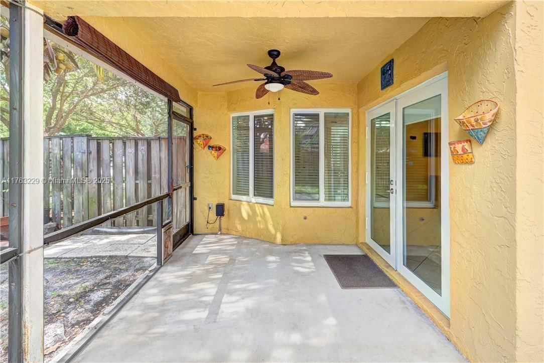 Real estate property located at 10339 Santiago St, Broward, Embassy Lakes, Cooper City, FL