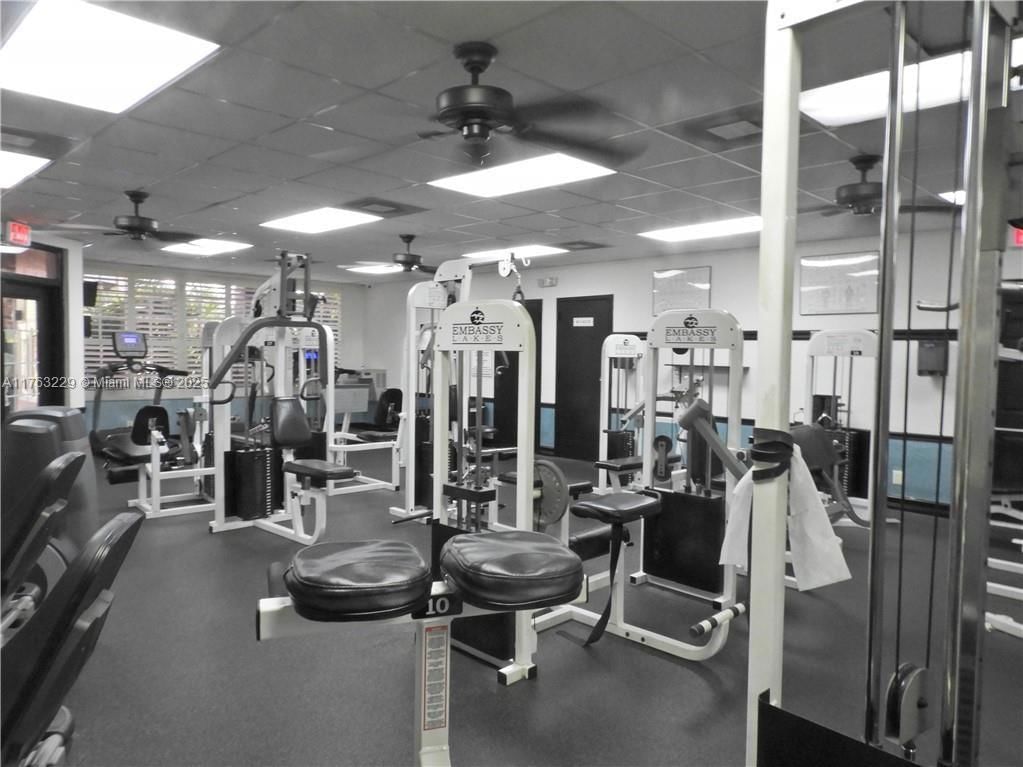 Real estate property located at 10339 Santiago St, Broward, Embassy Lakes, Cooper City, FL