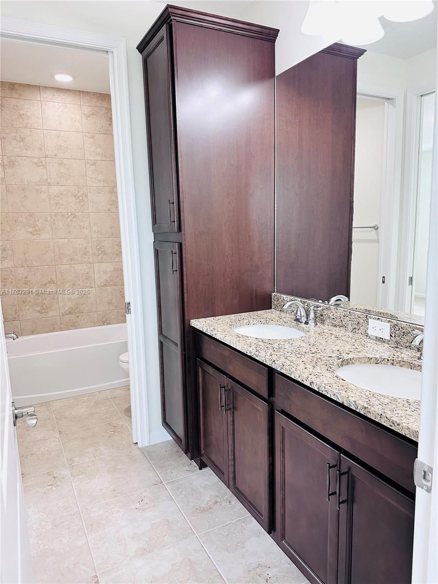 Real estate property located at 16494 Helix Ct, Palm Beach, Crossings Of Westlake, Westlake, FL