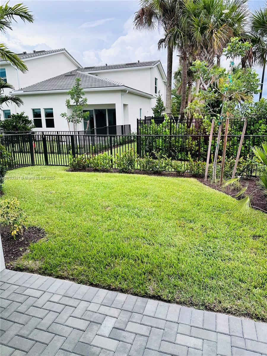 Real estate property located at 16494 Helix Ct, Palm Beach, Crossings Of Westlake, Westlake, FL