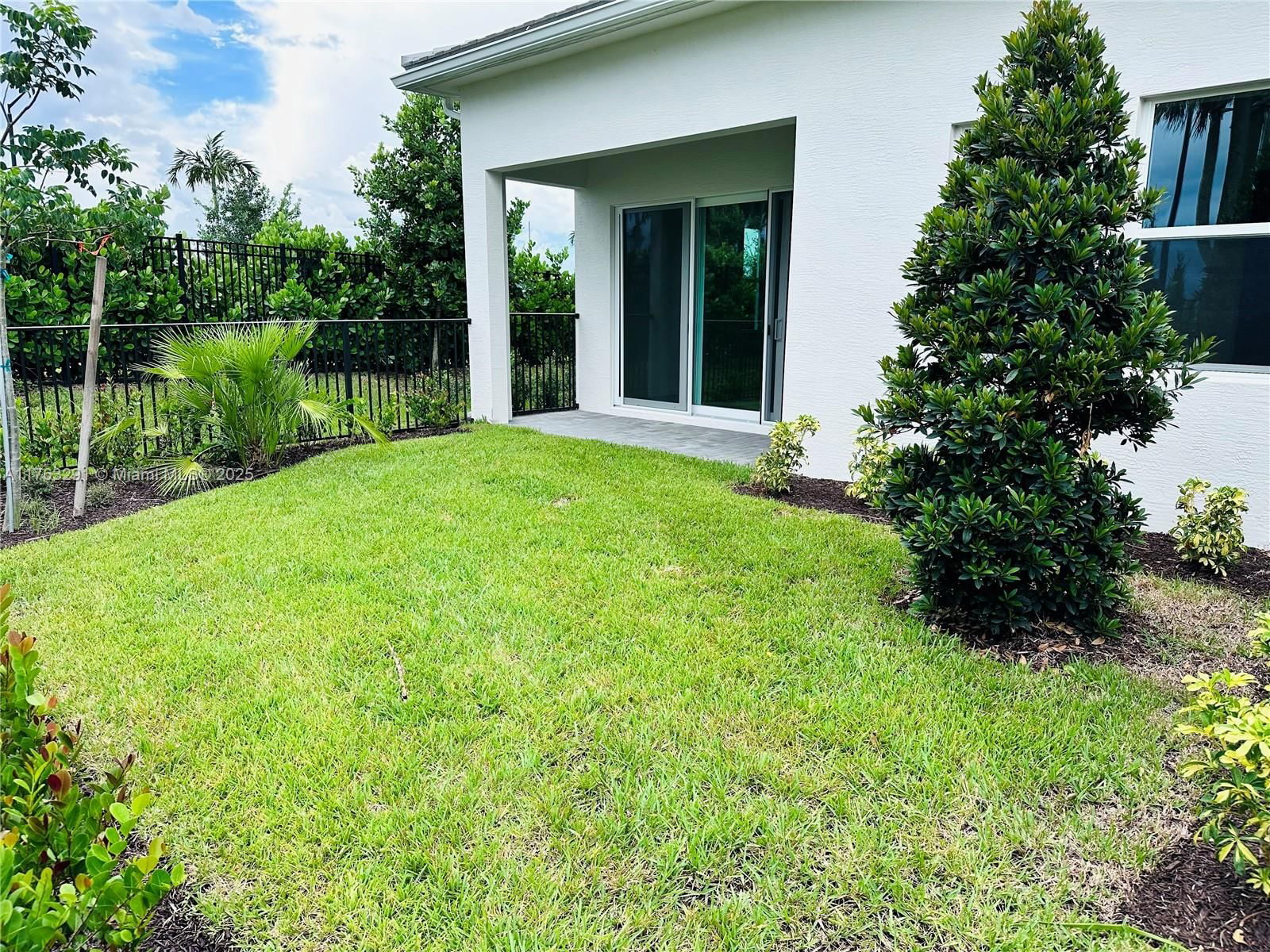 Real estate property located at 16494 Helix Ct, Palm Beach, Crossings Of Westlake, Westlake, FL