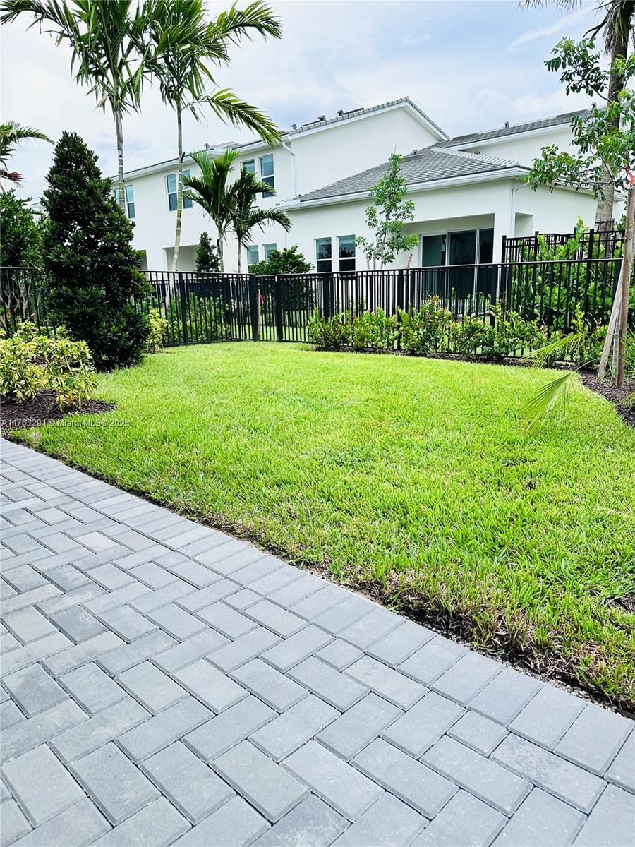 Real estate property located at 16494 Helix Ct, Palm Beach, Crossings Of Westlake, Westlake, FL