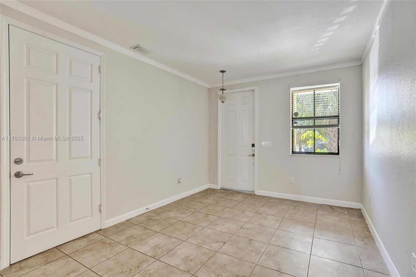 Real estate property located at 3961 Allerdale Pl, Broward, Simonton Court, Coconut Creek, FL