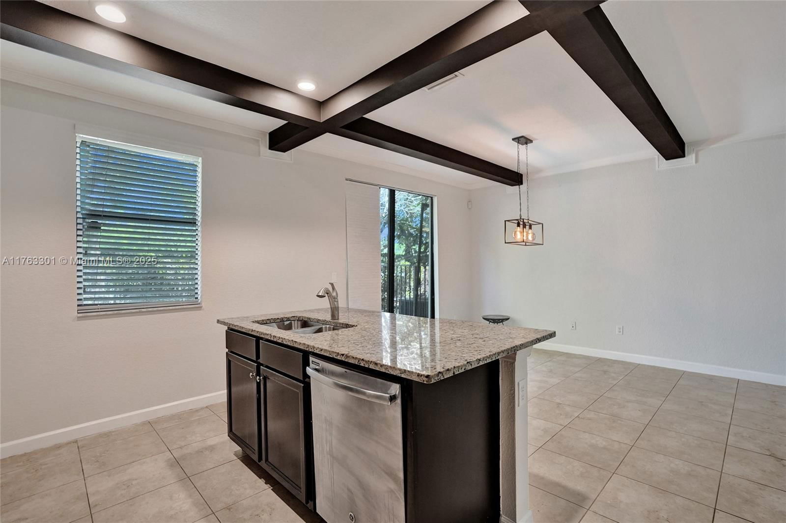 Real estate property located at 3961 Allerdale Pl, Broward, Simonton Court, Coconut Creek, FL