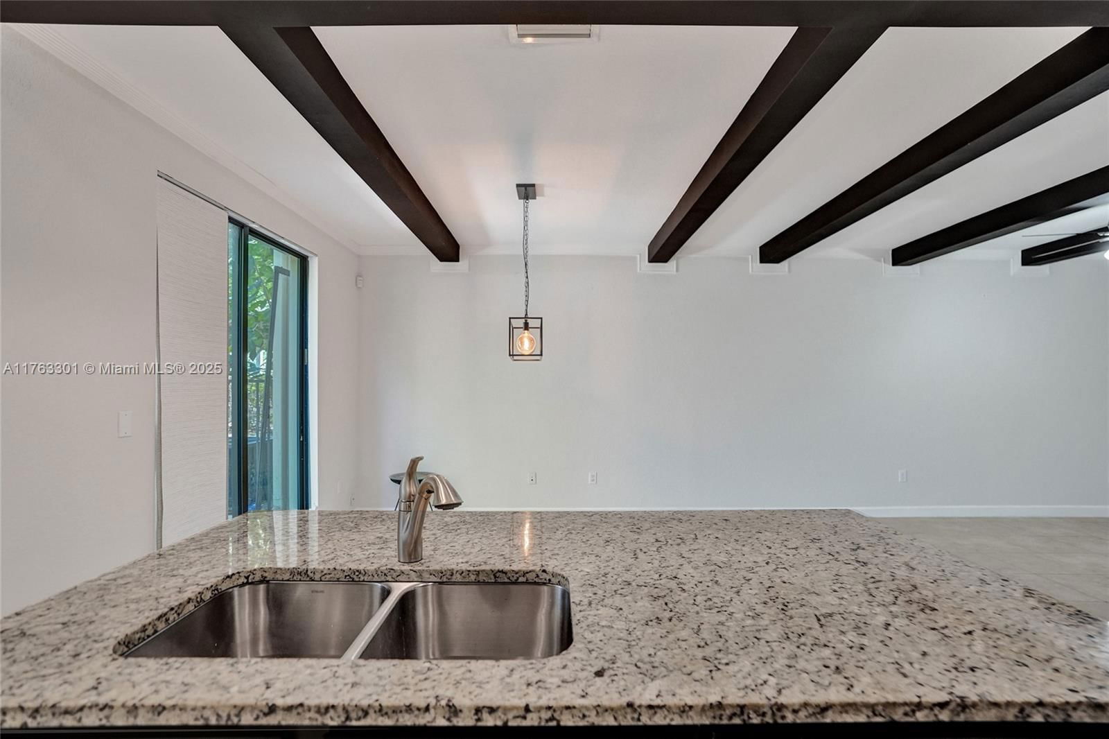 Real estate property located at 3961 Allerdale Pl, Broward, Simonton Court, Coconut Creek, FL
