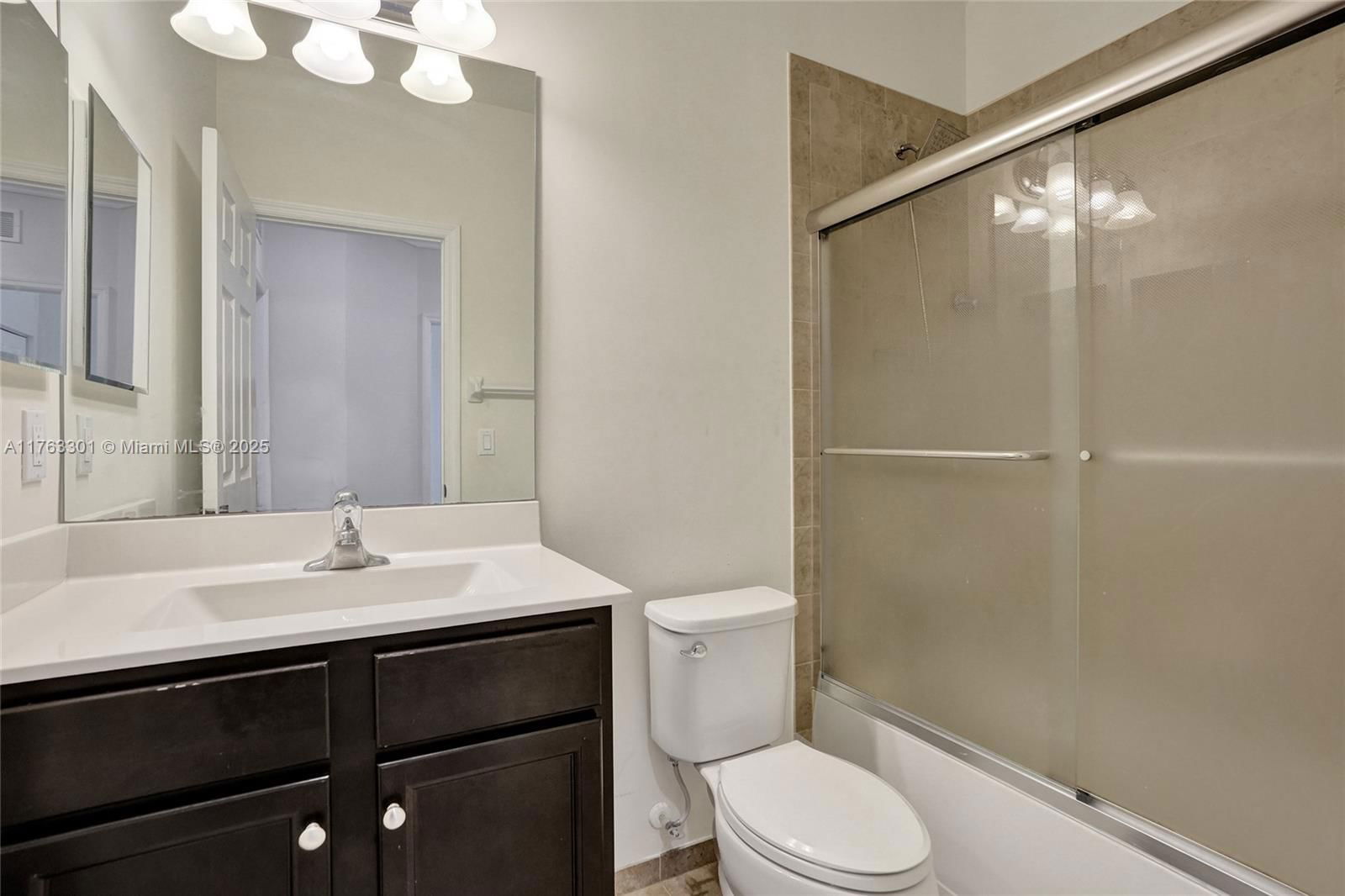 Real estate property located at 3961 Allerdale Pl, Broward, Simonton Court, Coconut Creek, FL