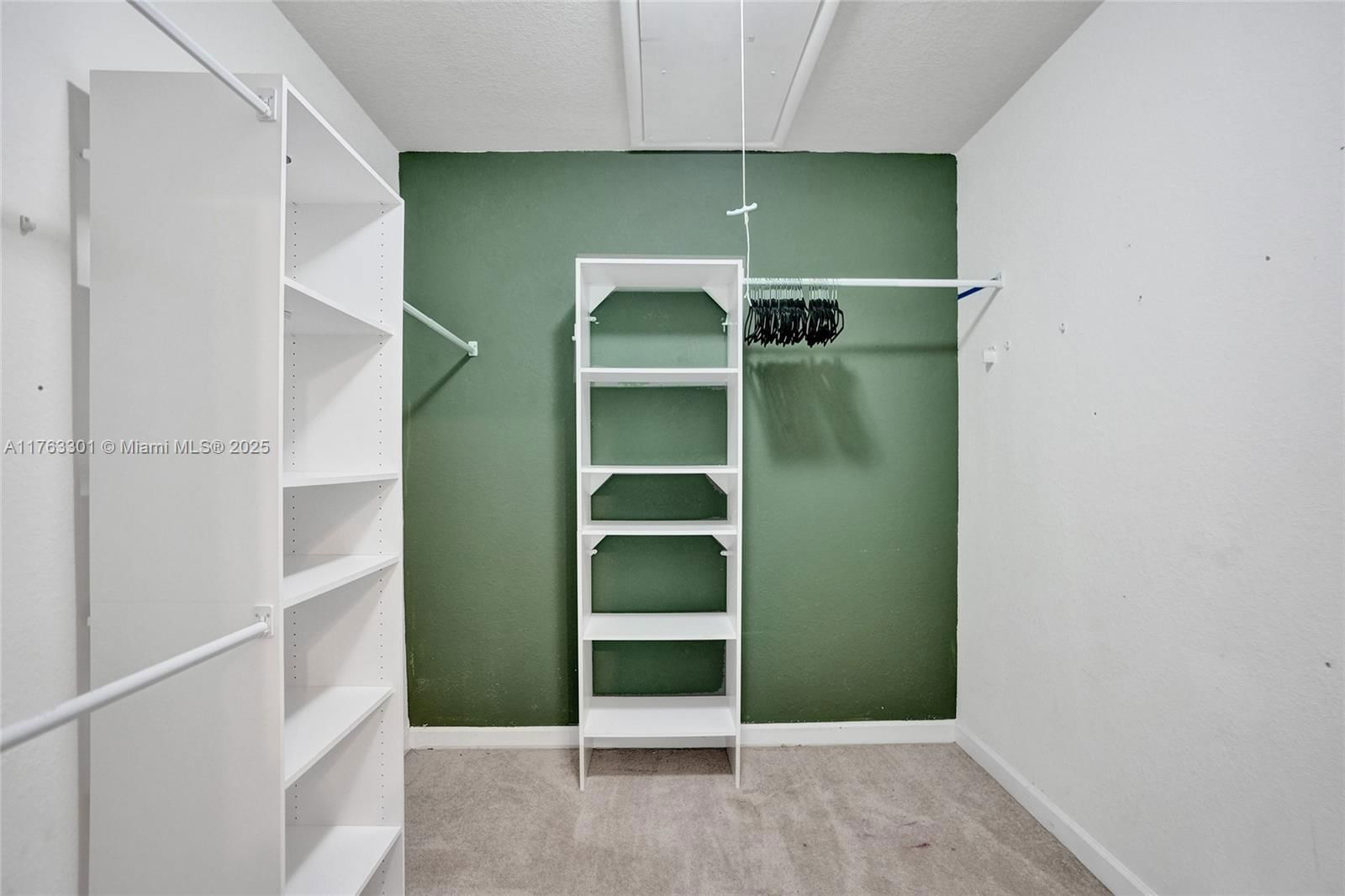 Real estate property located at 3961 Allerdale Pl, Broward, Simonton Court, Coconut Creek, FL