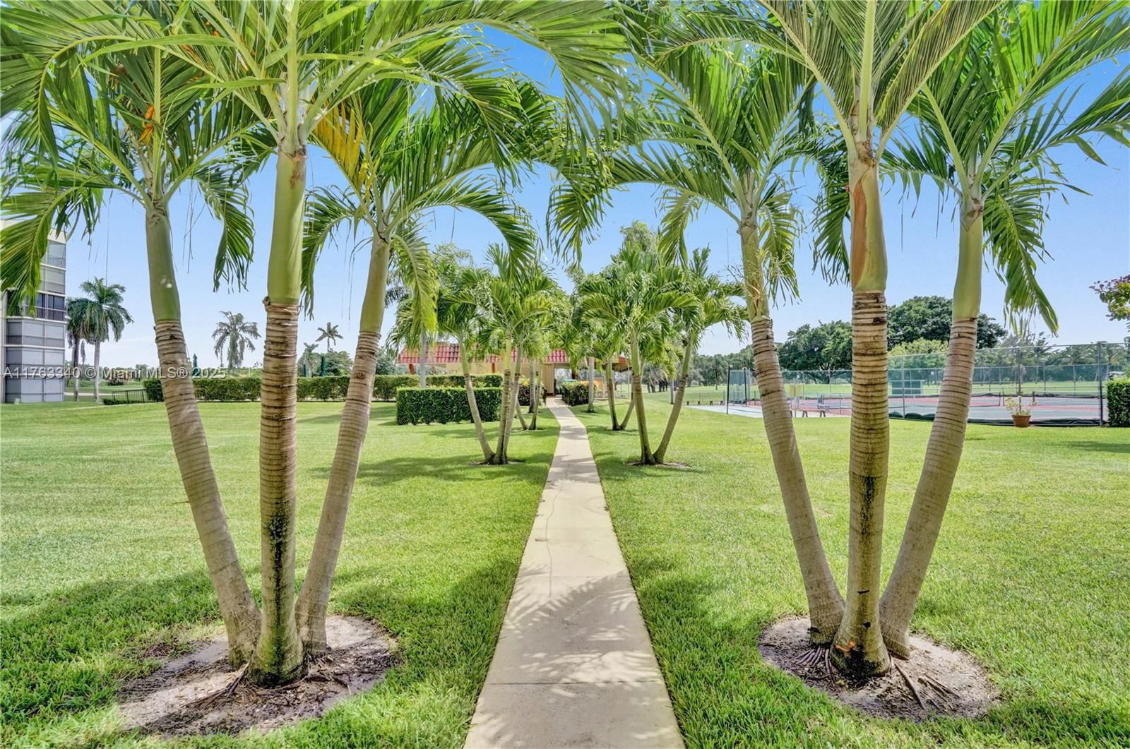 Real estate property located at 8900 Washington Blvd #506A, Broward, Hollybrook Golf And Tennis, Pembroke Pines, FL