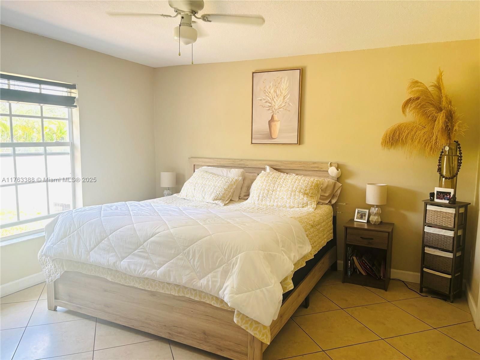 Real estate property located at 1113 24th Ave, Broward, Hoosier Heights, Fort Lauderdale, FL