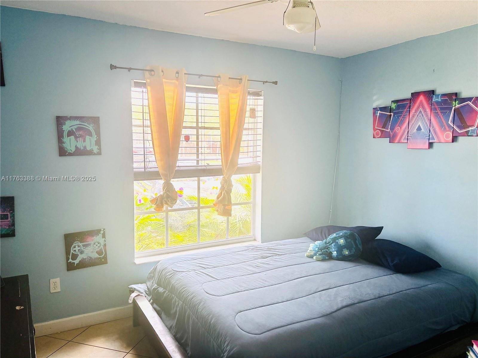 Real estate property located at 1113 24th Ave, Broward, Hoosier Heights, Fort Lauderdale, FL