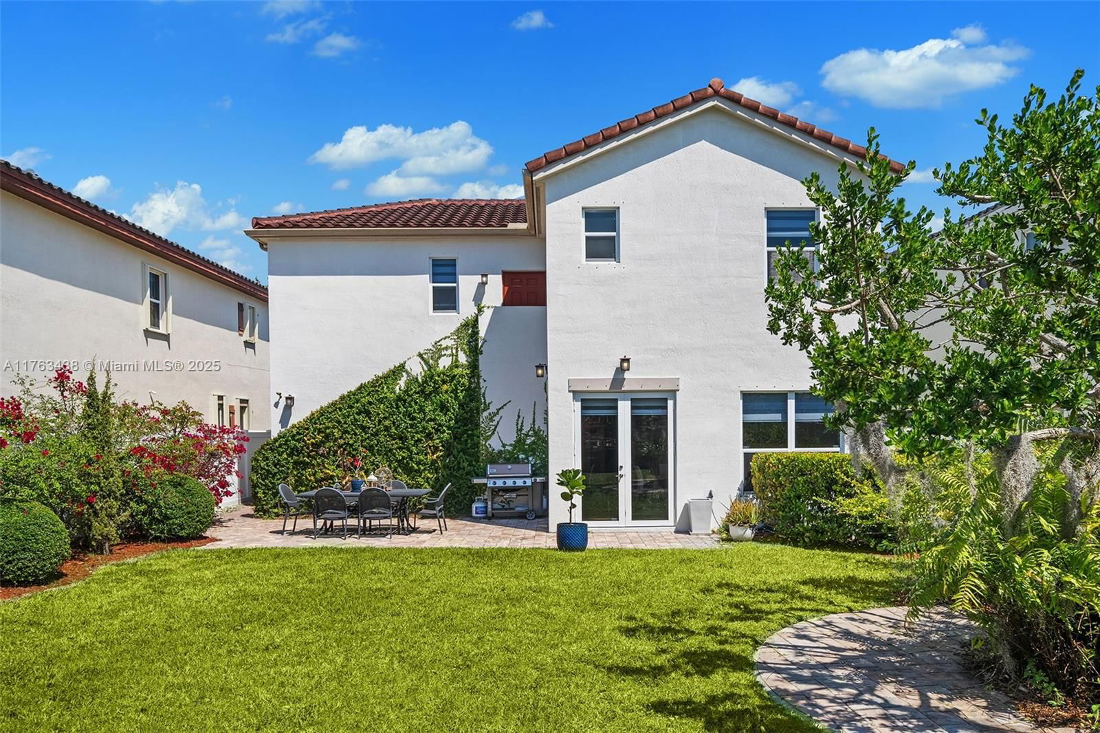 Real estate property located at 16952 92nd St Cir, Miami-dade, Kendall Commons Residenti, Miami, FL