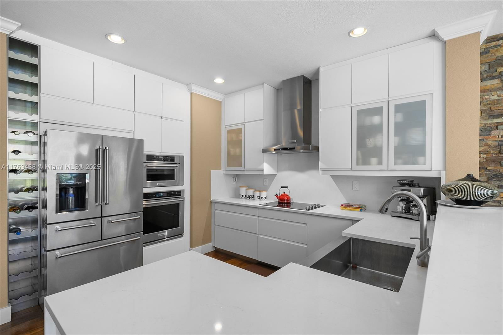 Real estate property located at 16952 92nd St Cir, Miami-dade, Kendall Commons Residenti, Miami, FL