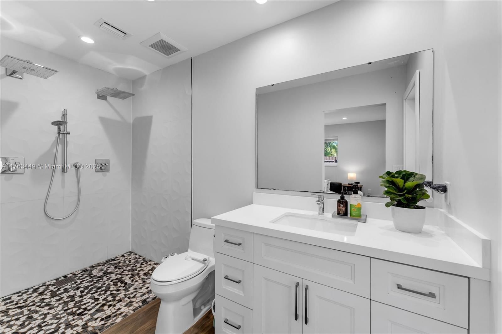 Real estate property located at 17554 85th Ave, Miami-dade, Malbrook, Palmetto Bay, FL
