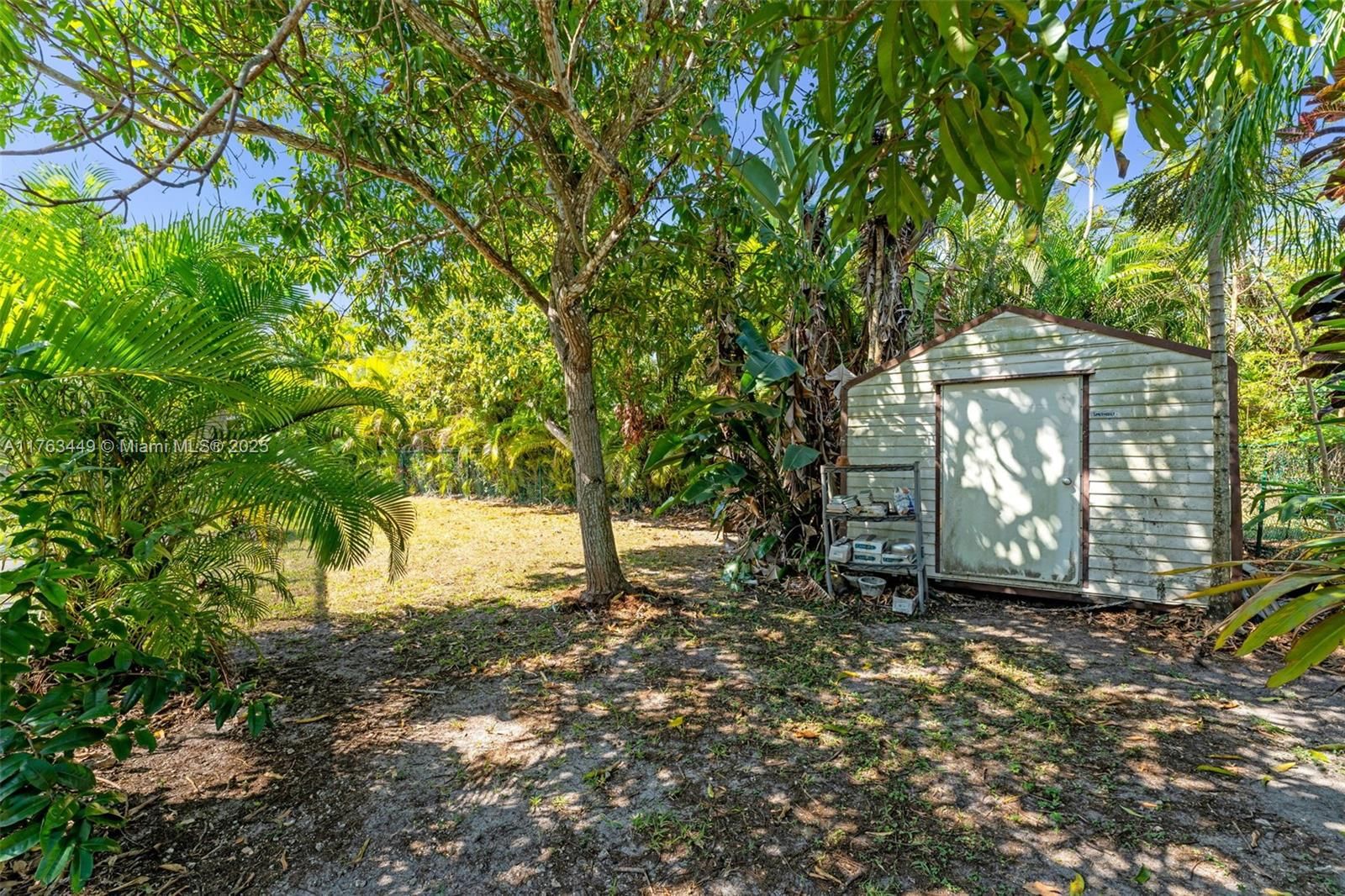 Real estate property located at 17554 85th Ave, Miami-dade, Malbrook, Palmetto Bay, FL