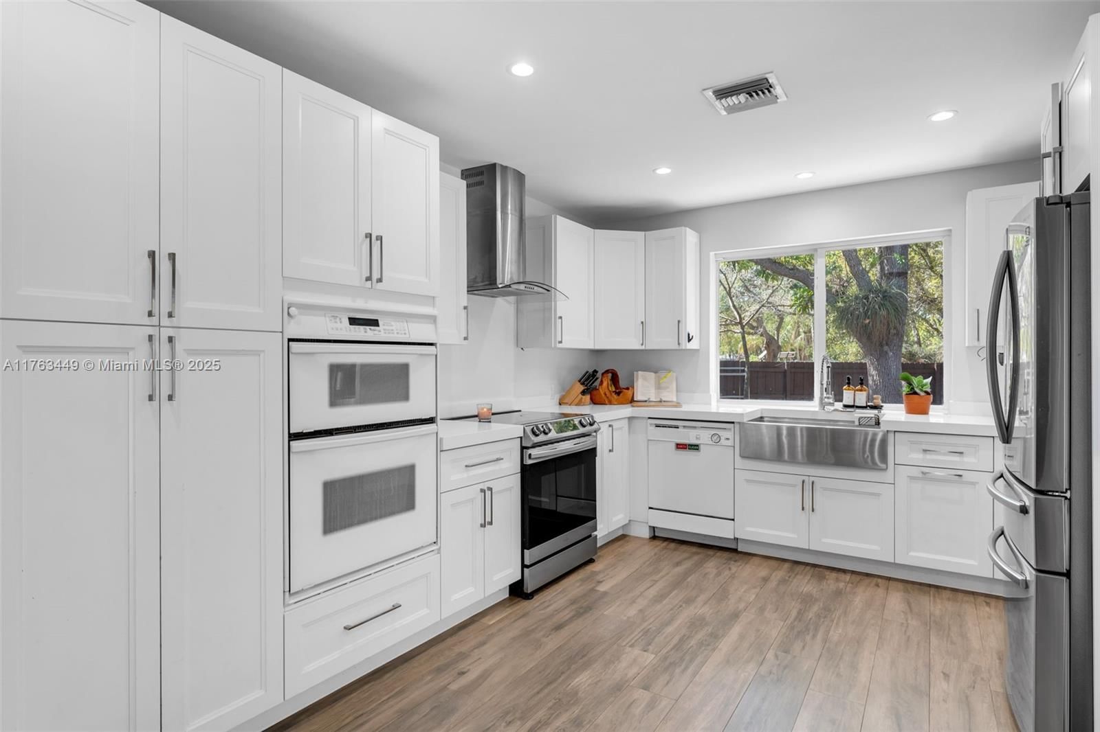 Real estate property located at 17554 85th Ave, Miami-dade, Malbrook, Palmetto Bay, FL