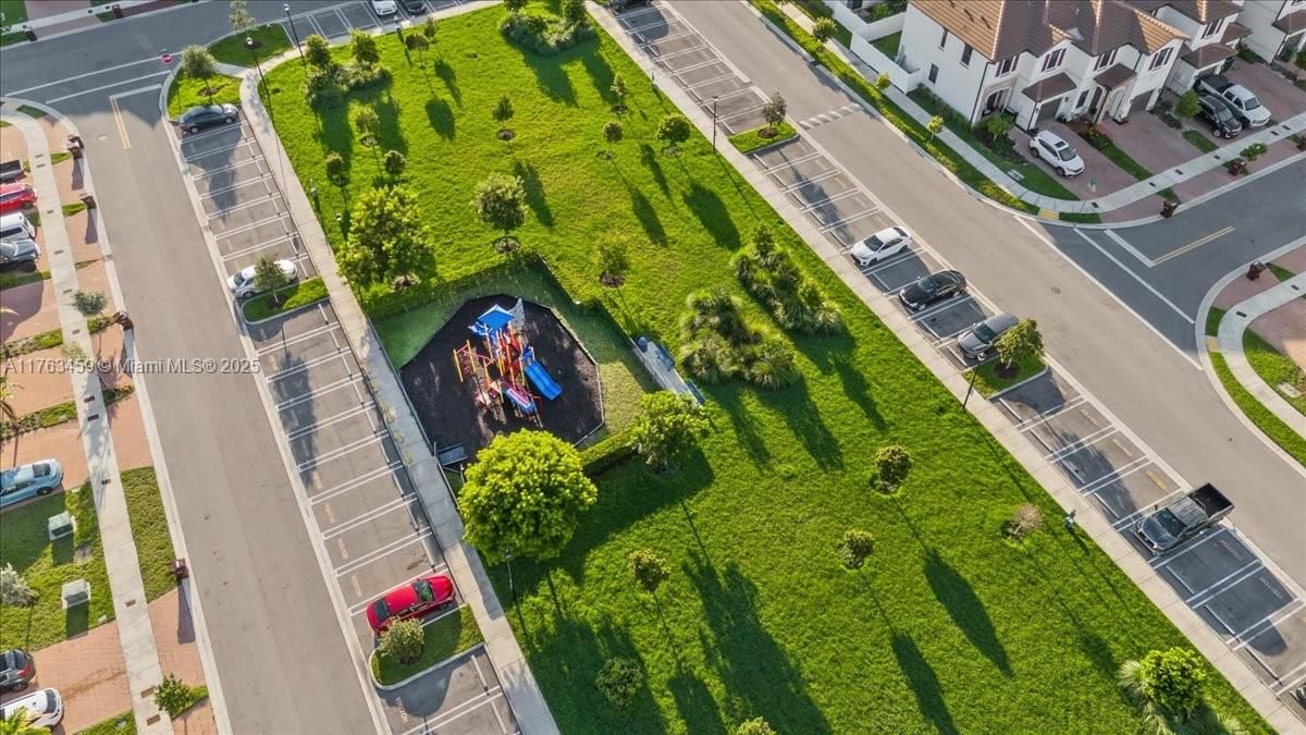 Real estate property located at 11103 32nd Ln #0, Miami-dade, Aquabella North Replat, Hialeah, FL