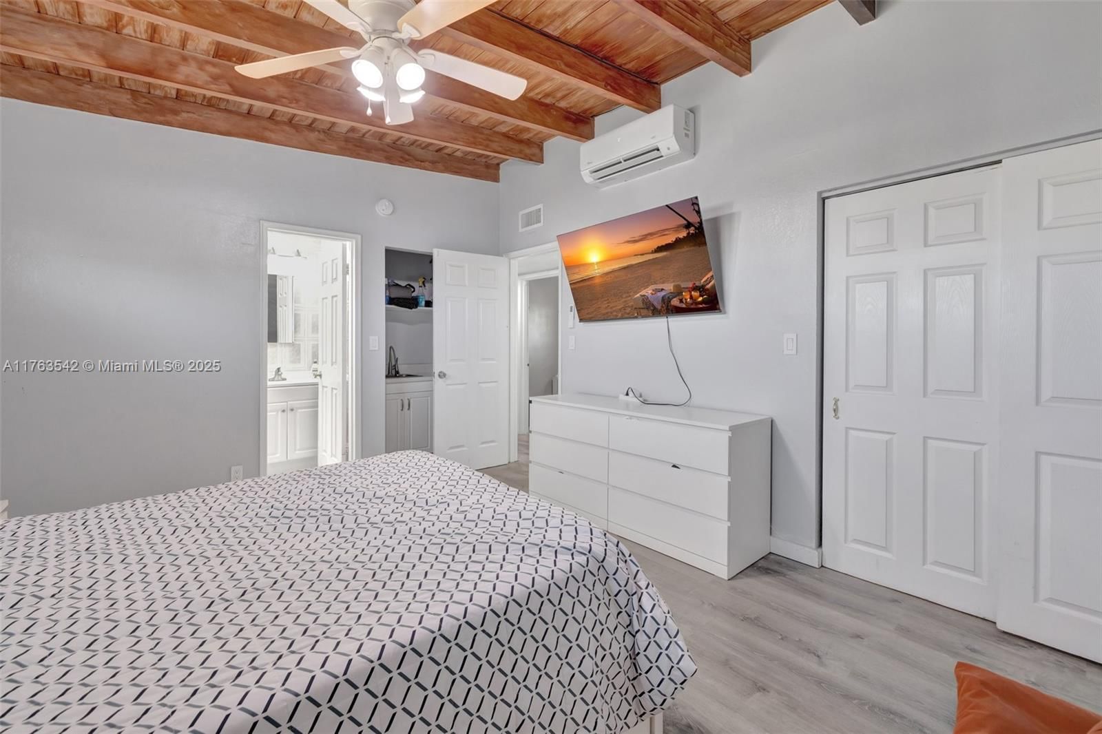 Real estate property located at 3138 14th St, Broward, Riverland Village Sec One, Fort Lauderdale, FL