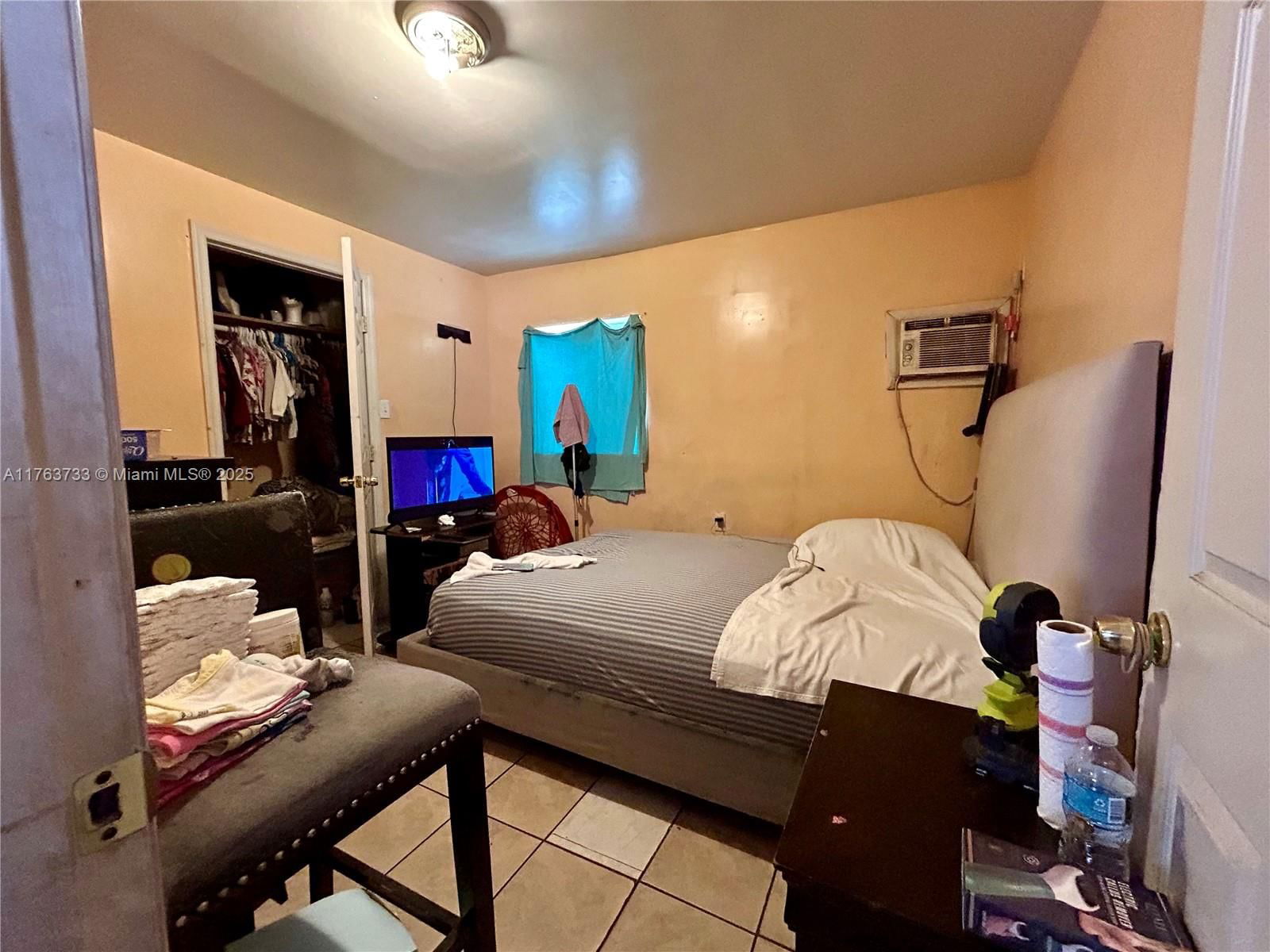 Real estate property located at 1940 Ali Baba Ave, Miami-dade, Opa-Locka, FL