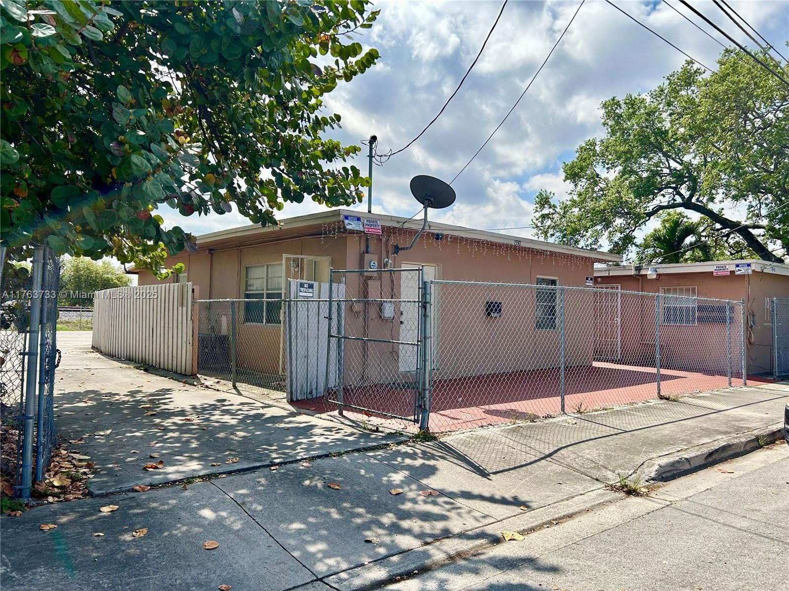 Real estate property located at 1940 Ali Baba Ave, Miami-dade, Opa-Locka, FL
