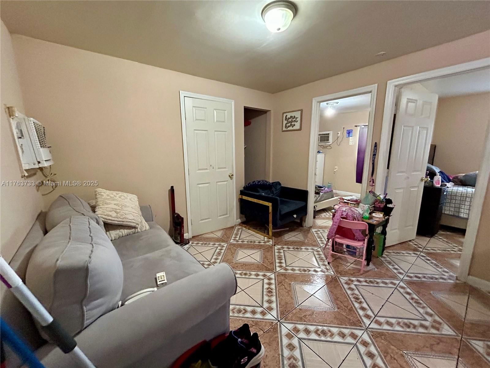 Real estate property located at 1940 Ali Baba Ave, Miami-dade, Opa-Locka, FL
