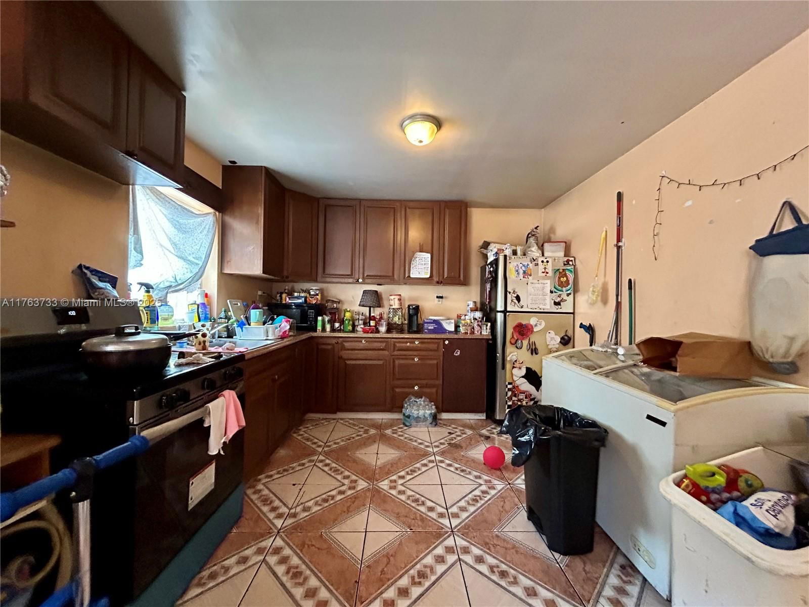 Real estate property located at 1940 Ali Baba Ave, Miami-dade, Opa-Locka, FL