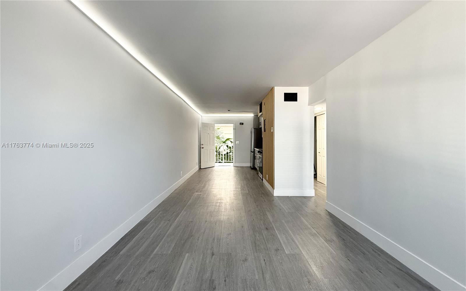Real estate property located at 1770 Las Olas Blvd #302, Broward, Las Olas Villas Condo, Fort Lauderdale, FL