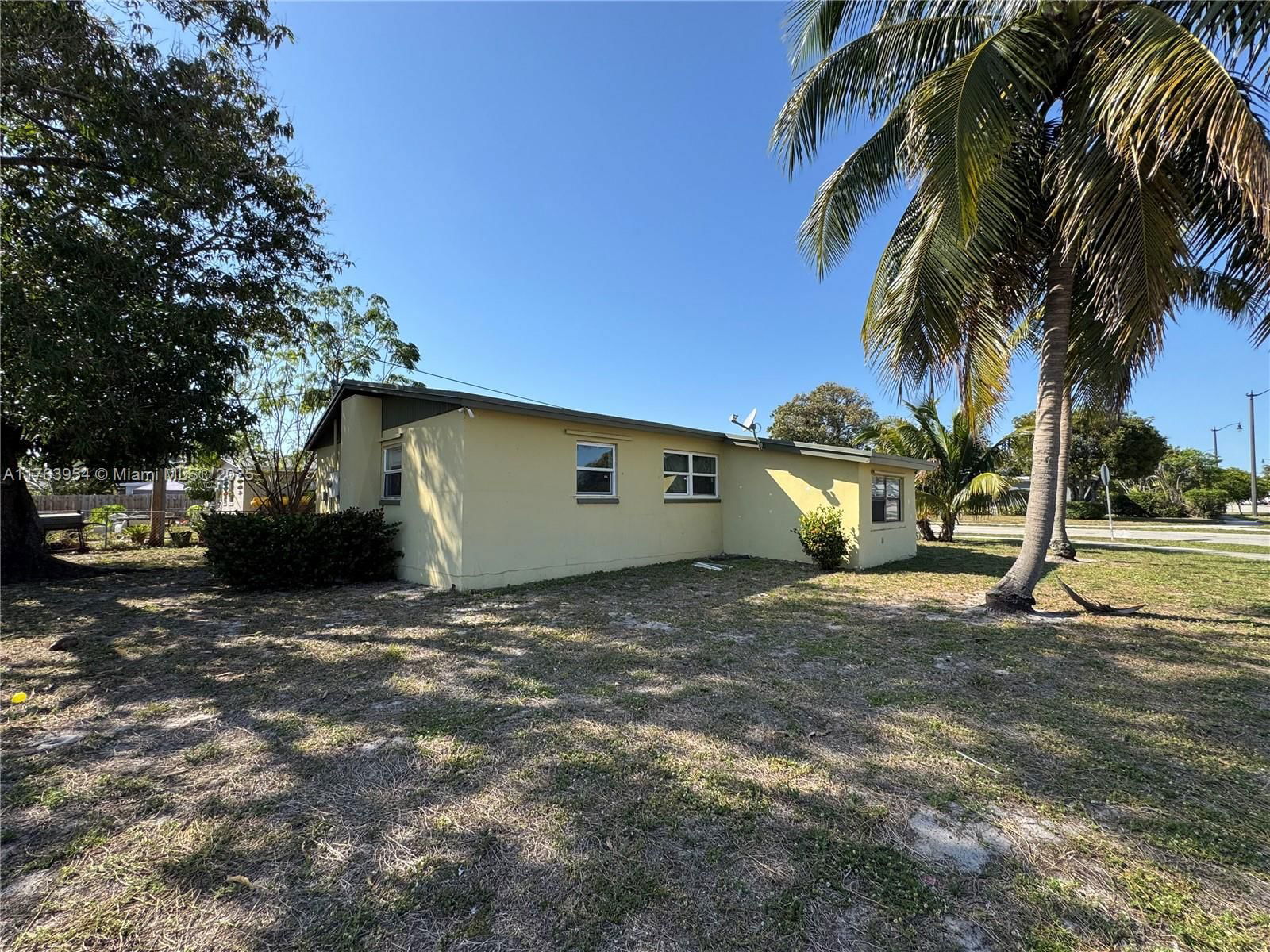 Real estate property located at 600 19th St, Broward, Liberty Park Estates Sec, Pompano Beach, FL