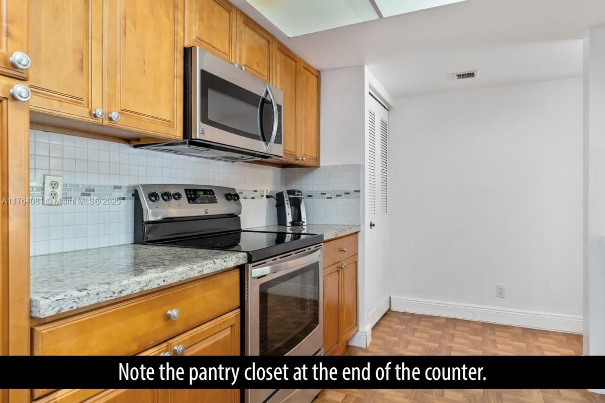 Real estate property located at 825 Egret Cir #110, Palm Beach, Lavers Resort & Racquet, Delray Beach, FL